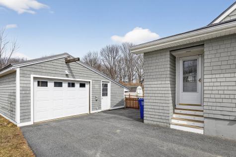 35 Mckinley Street South Portland ME 04106