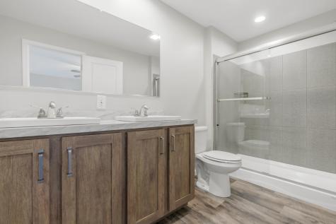 14 Colony Way Kittery ME 03904