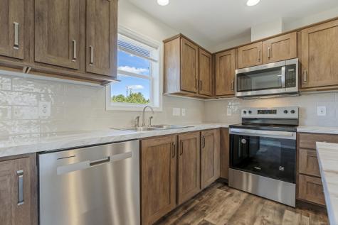 14 Colony Way Kittery ME 03904