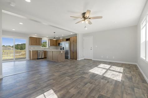 14 Colony Way Kittery ME 03904