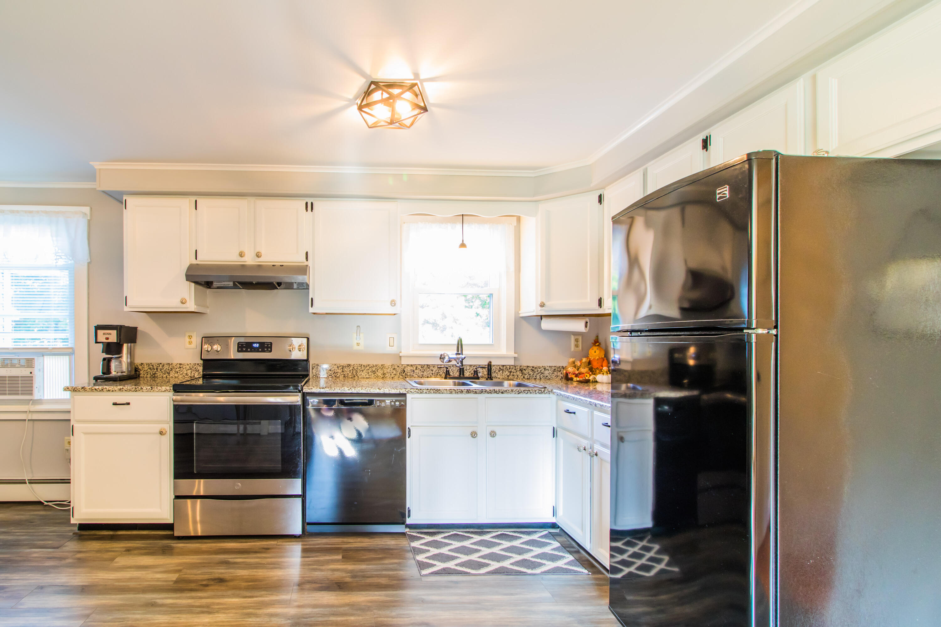 80 River Road Brunswick ME 04011