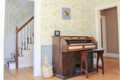 117 Blackstrap Road Falmouth ME 04105