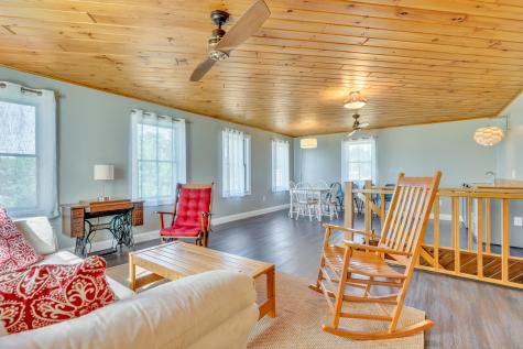 31 Leavitt Avenue Lewiston ME 04240