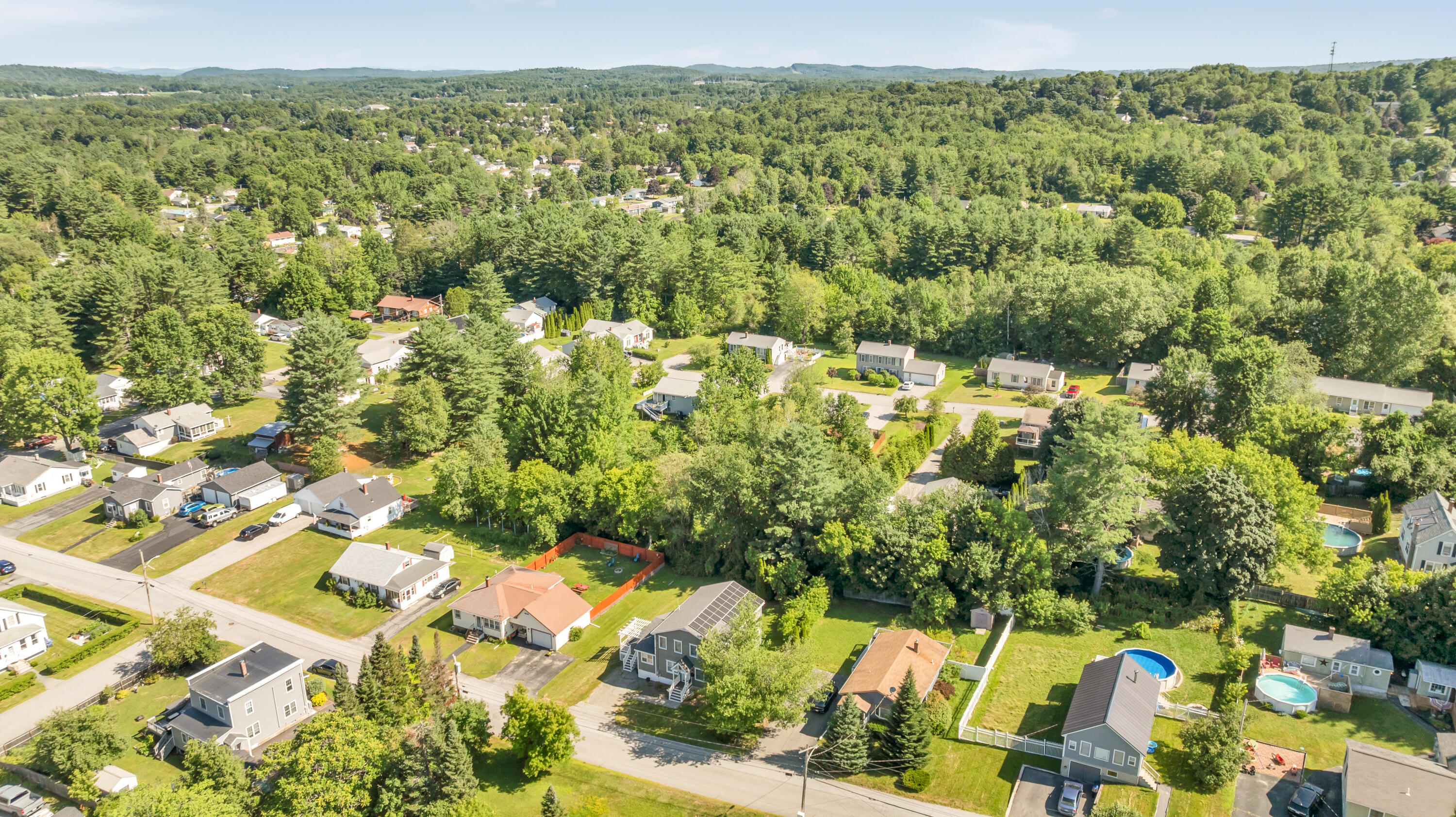 31 Leavitt Avenue Lewiston ME 04240