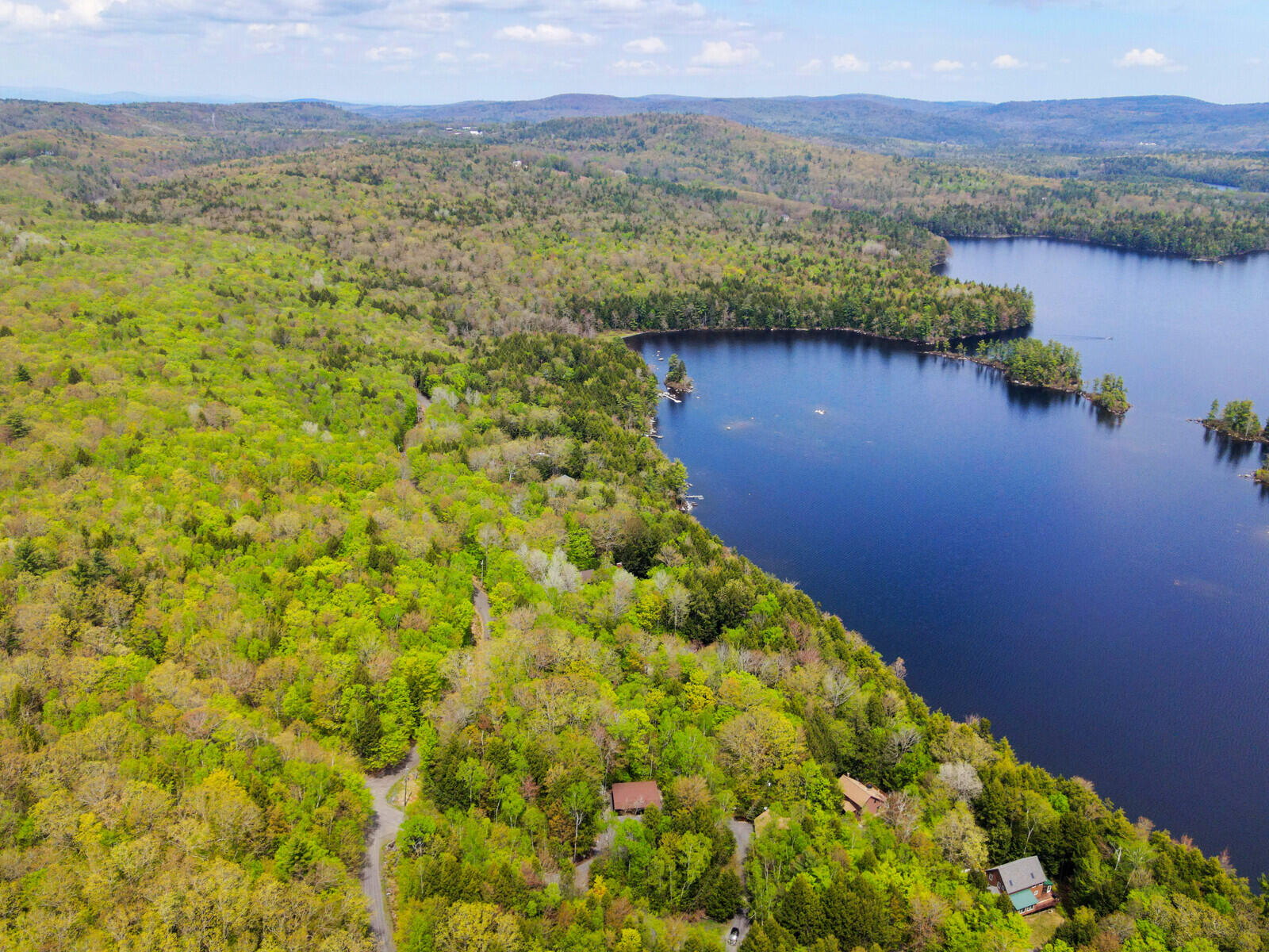 208 Main Road Chesterville ME 04938