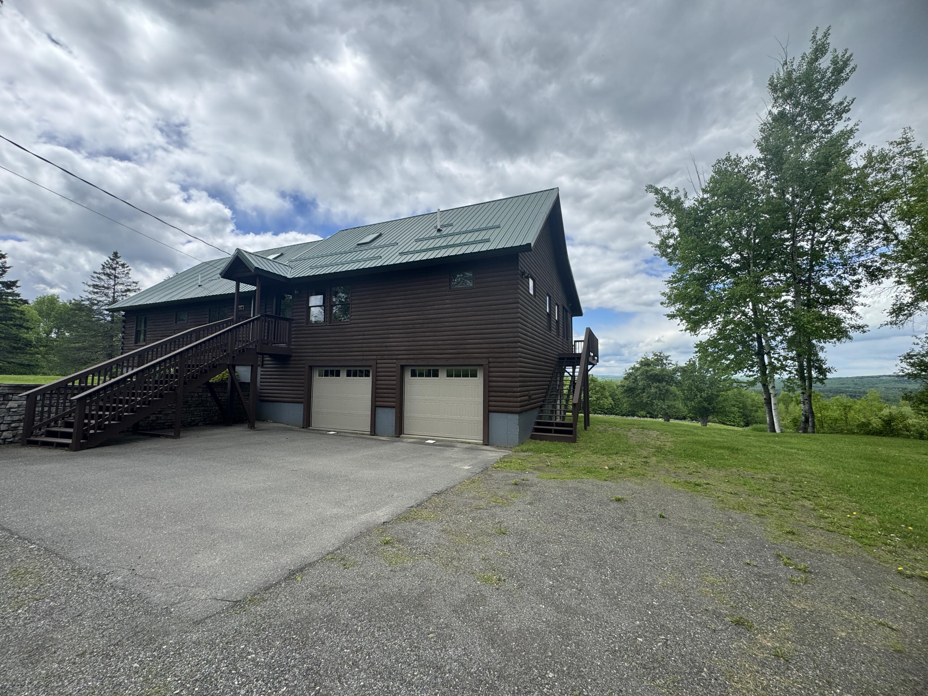1083&1101 North Road Ripley ME 04930