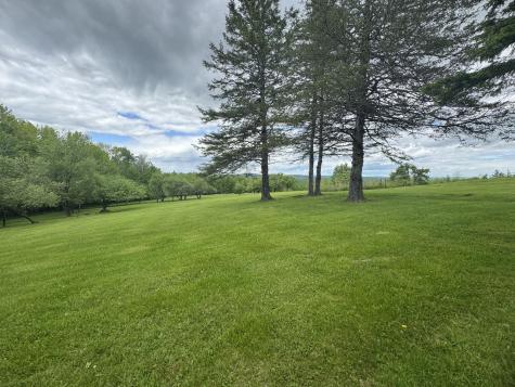 1083&1101 North Road Ripley ME 04930