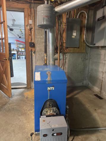 1083&1101 North Road Ripley ME 04930