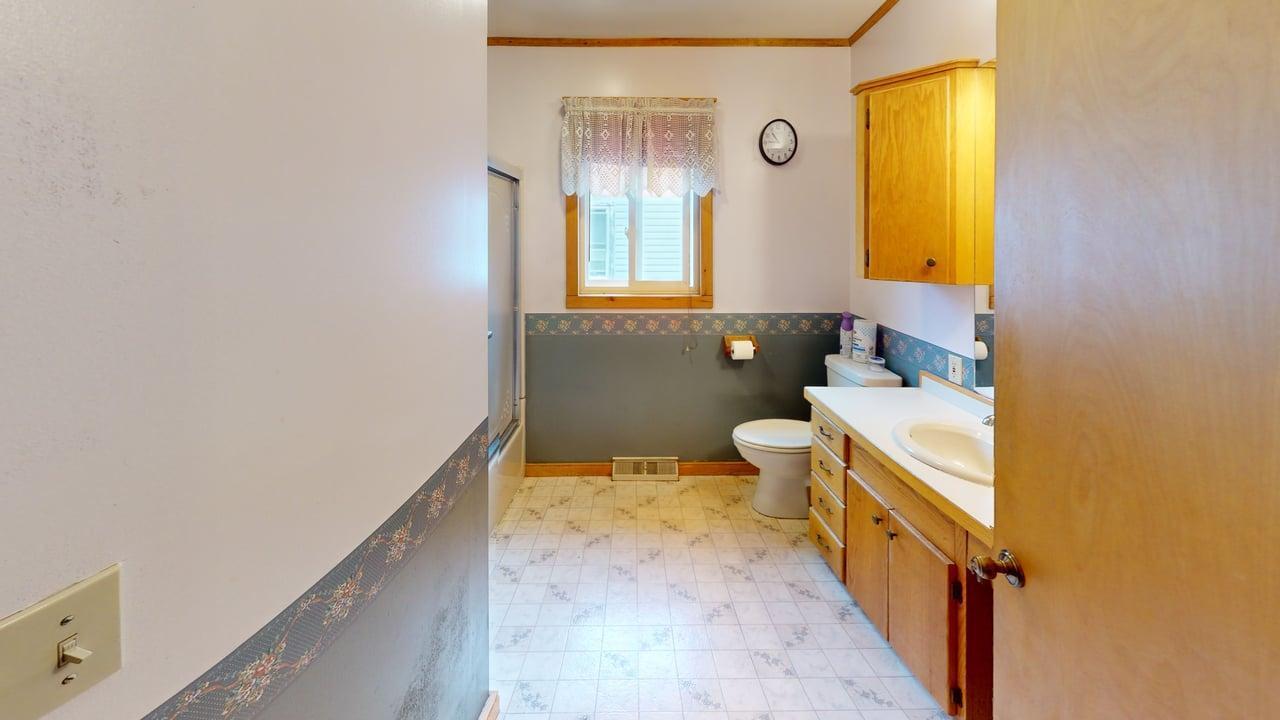 180 Bowdoin Street Millinocket ME 04462