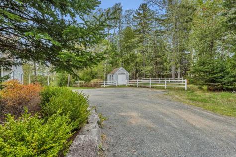 101 Parker Point Road Blue Hill ME 04614