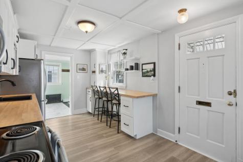 18 Brook Road Portland ME 04103
