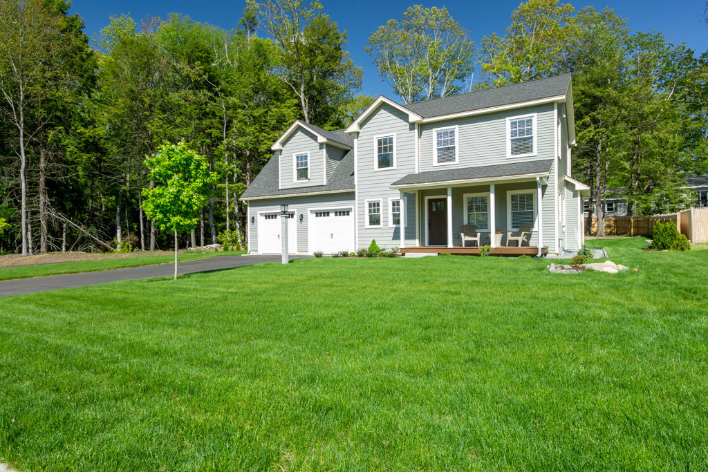 115 Forest Glen Lane Topsham, ME