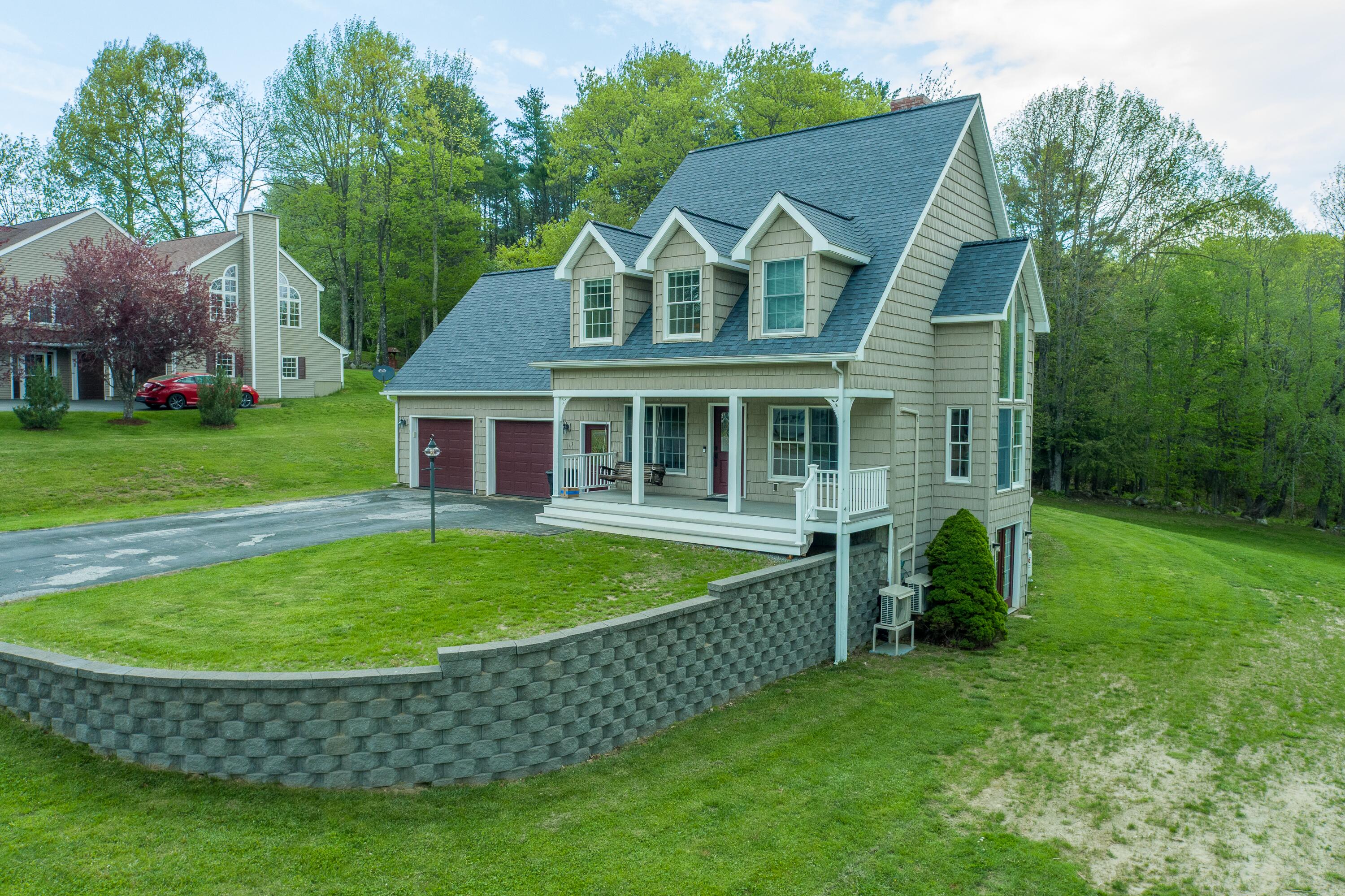 Lewiston ME, 17 Waters Edge Drive