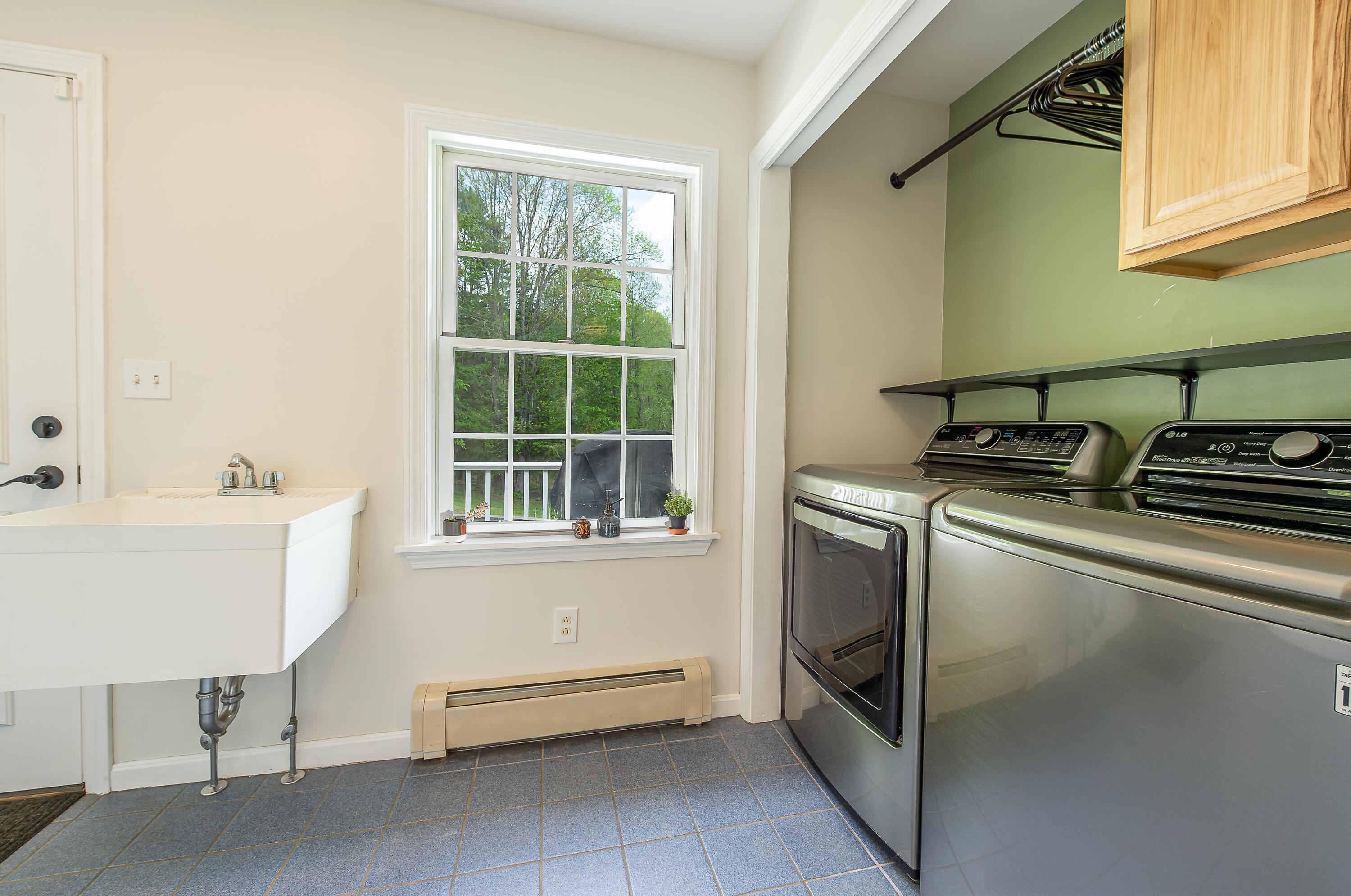 17 Waters Edge Drive Lewiston ME 04240