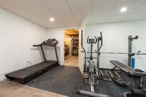 17 Waters Edge Drive Lewiston ME 04240