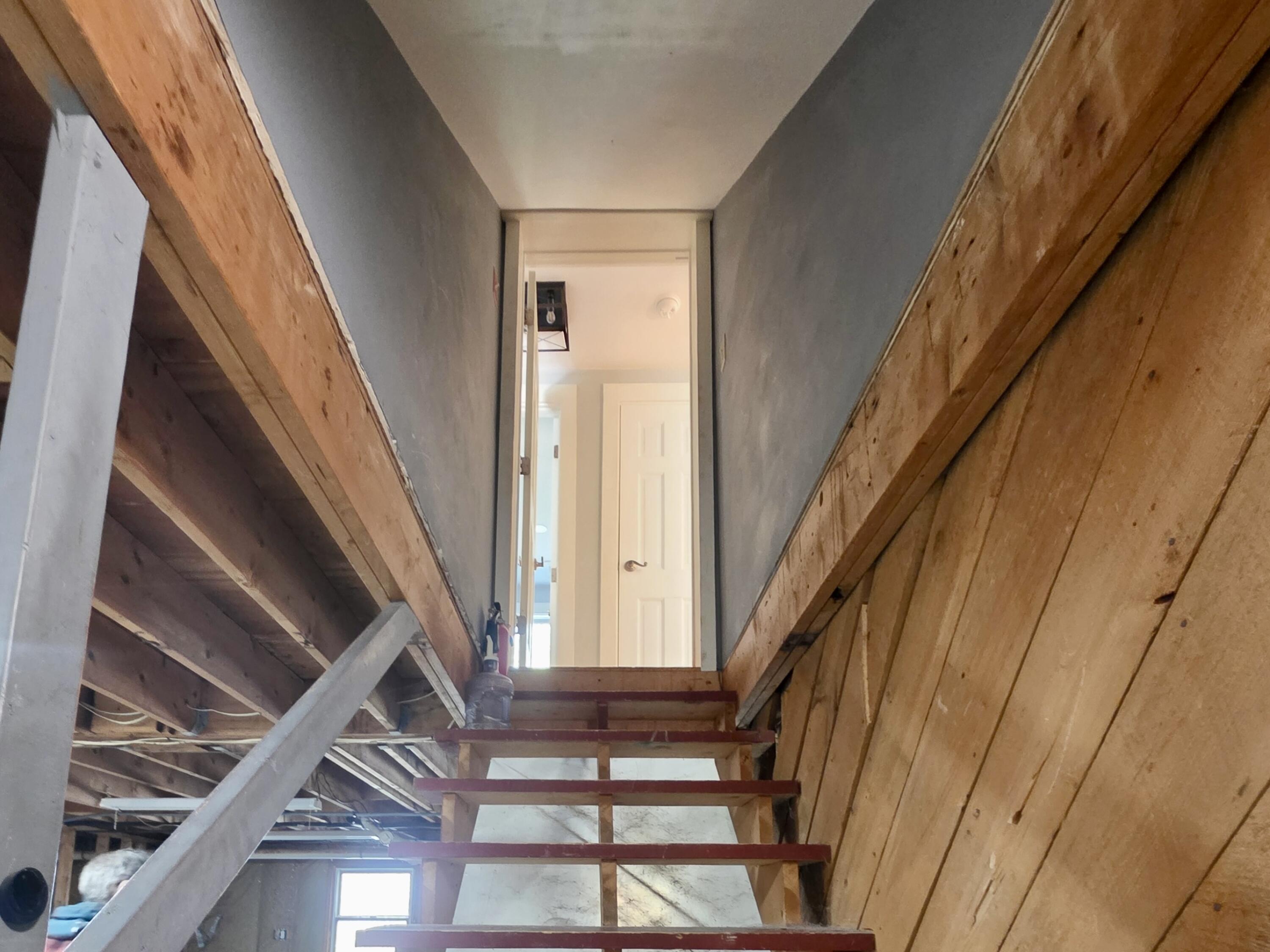 319 N Raymond Road Raymond ME 04071
