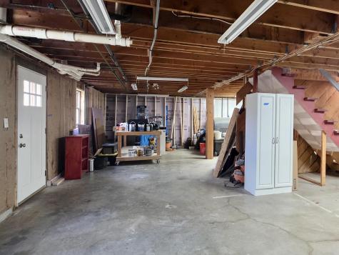 319 N Raymond Road Raymond ME 04071