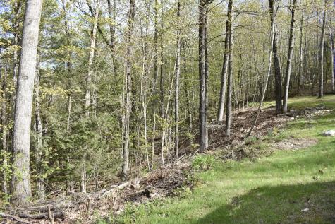 319 N Raymond Road Raymond ME 04071