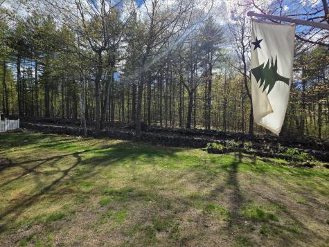319 N Raymond Road Raymond ME 04071