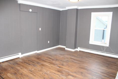 504 Water Street Gardiner ME 04345