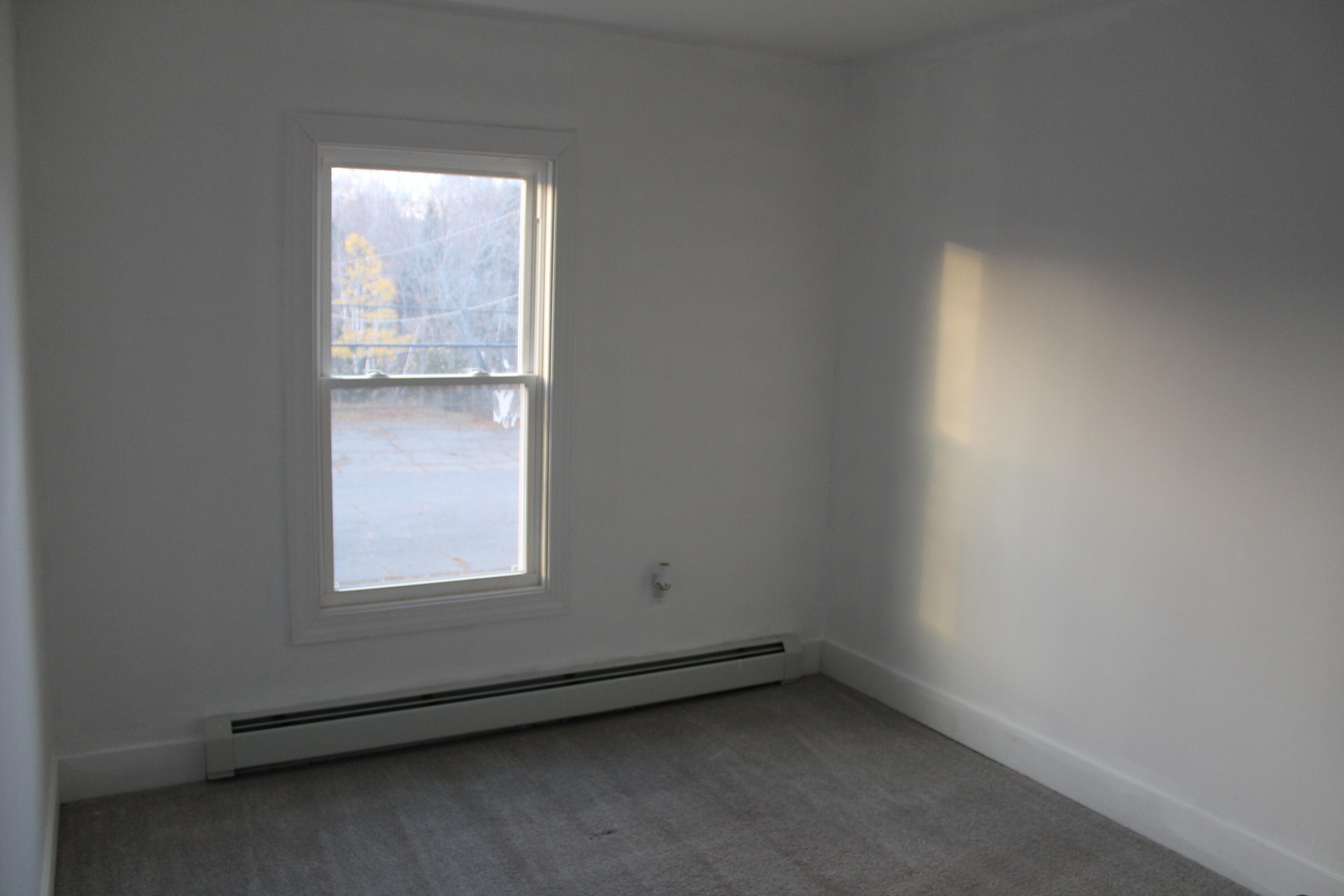 504 Water Street Gardiner ME 04345