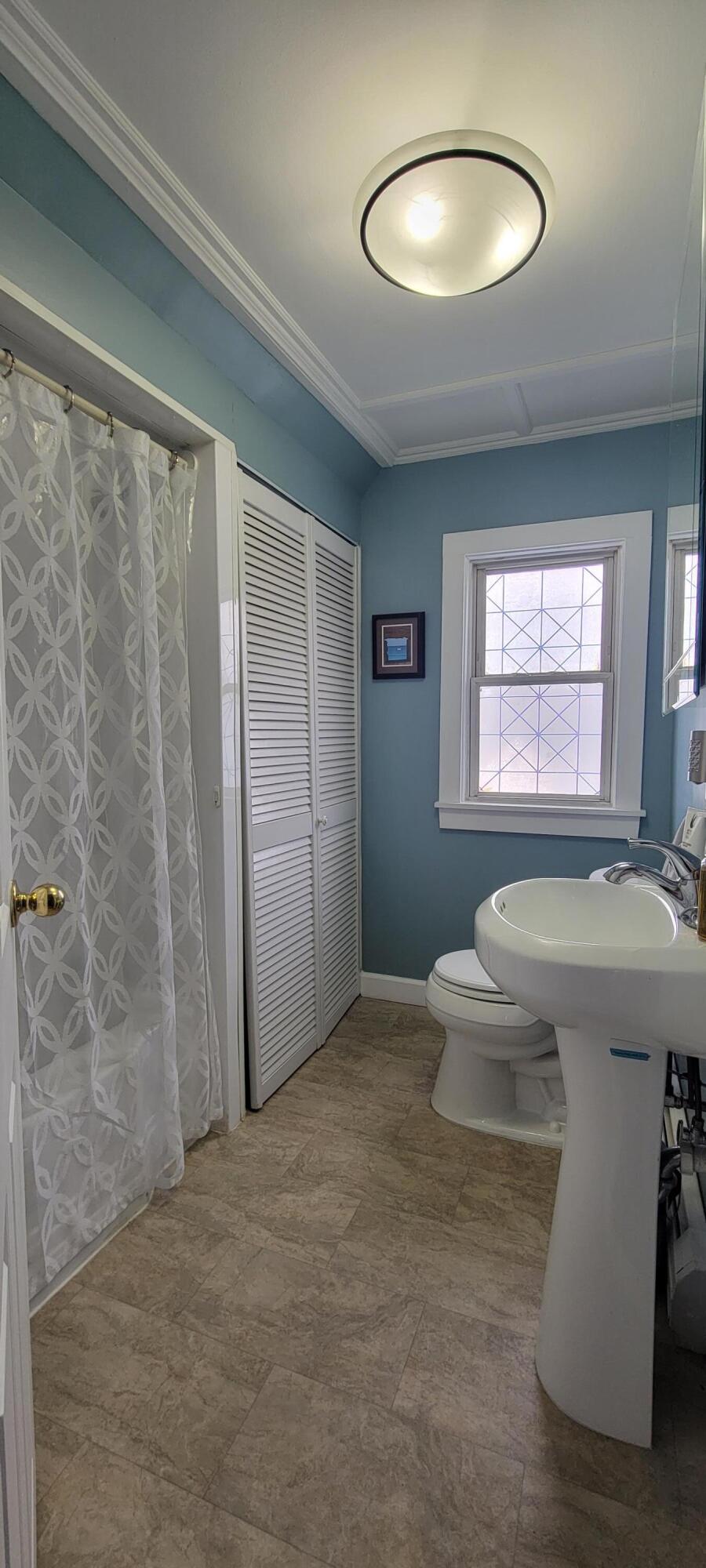 128 Clinton Avenue Winslow ME 04901