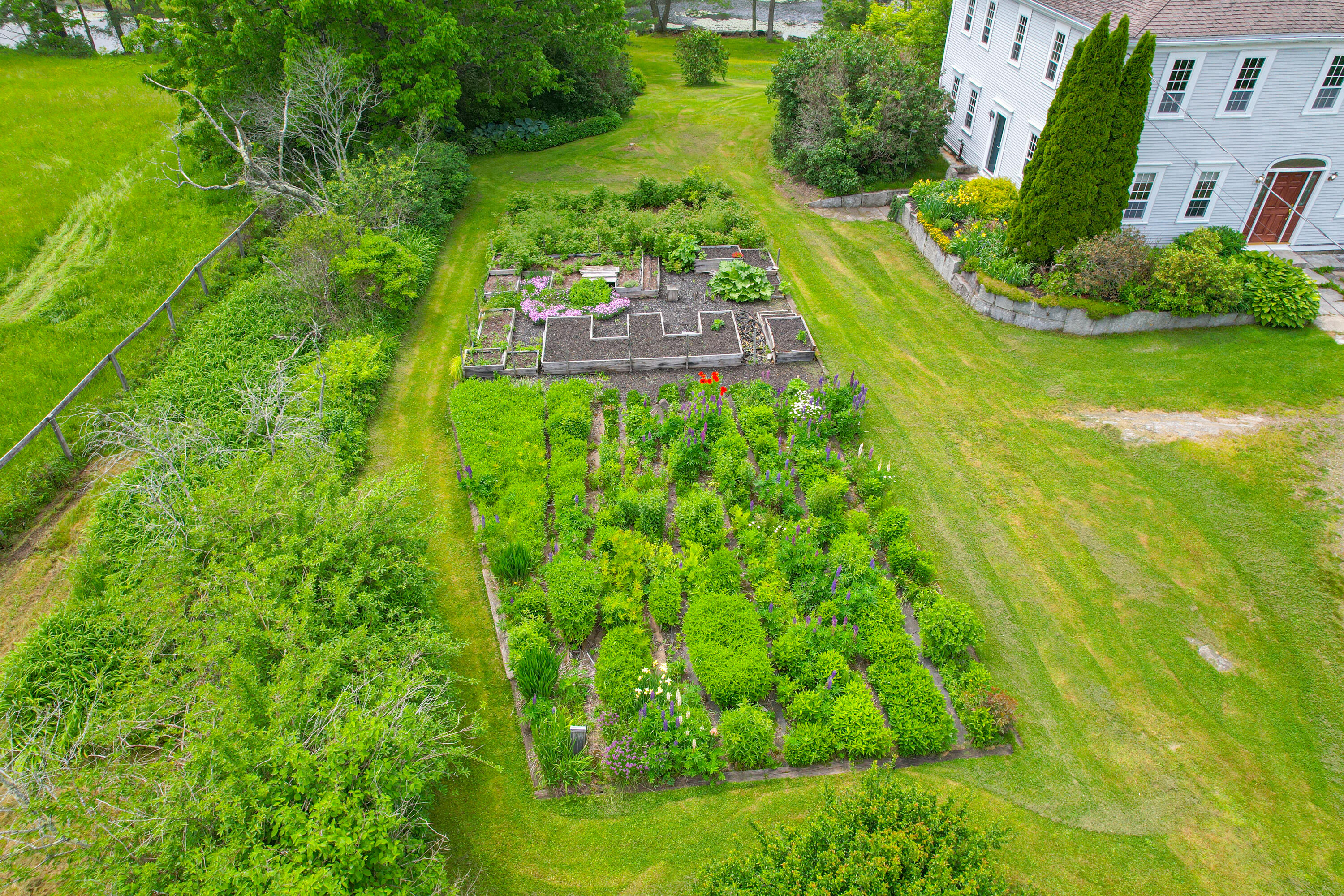 511 Main Road Phippsburg ME 04562