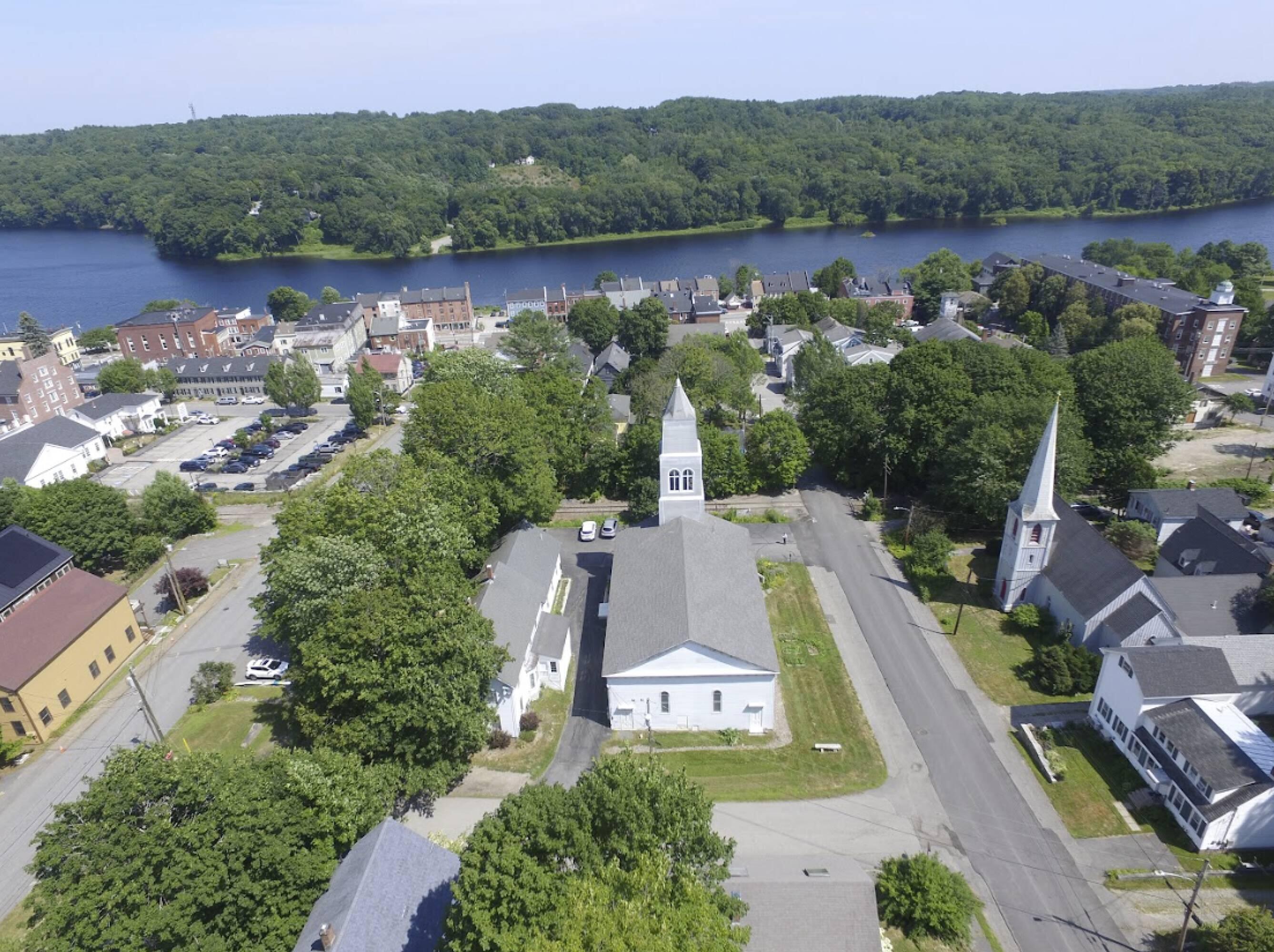 17 Union Street Hallowell ME 04347