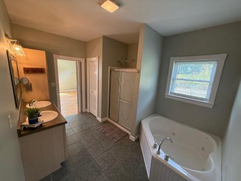 10 Coffey Hill Way Eddington ME 04428