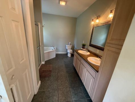 10 Coffey Hill Way Eddington ME 04428