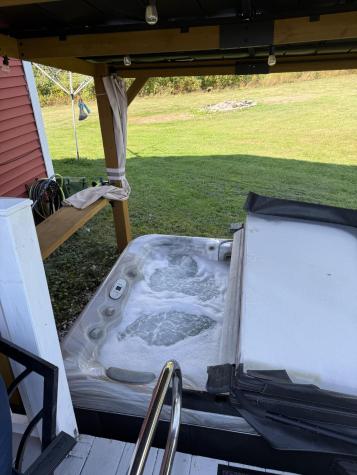 10 Coffey Hill Way Eddington ME 04428