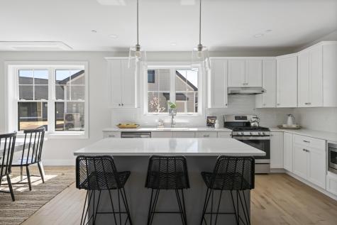 87 Owls Nest Road Portland ME 04102