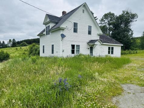 26 New Canada Road New Canada ME 04743