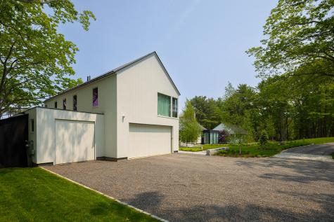 4 Ice House Point York ME 03909