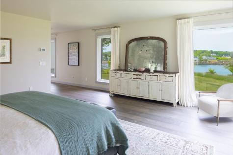 4 Ice House Point York ME 03909