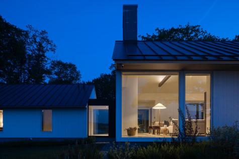 4 Ice House Point York ME 03909