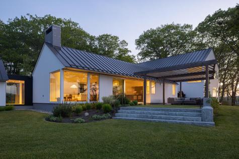 4 Ice House Point York ME 03909