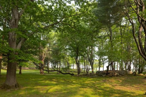 4 Ice House Point York ME 03909