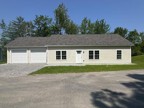 10 Car-ty Court Lewiston ME 04240