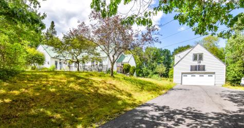 114 Grant Road Durham ME 04222