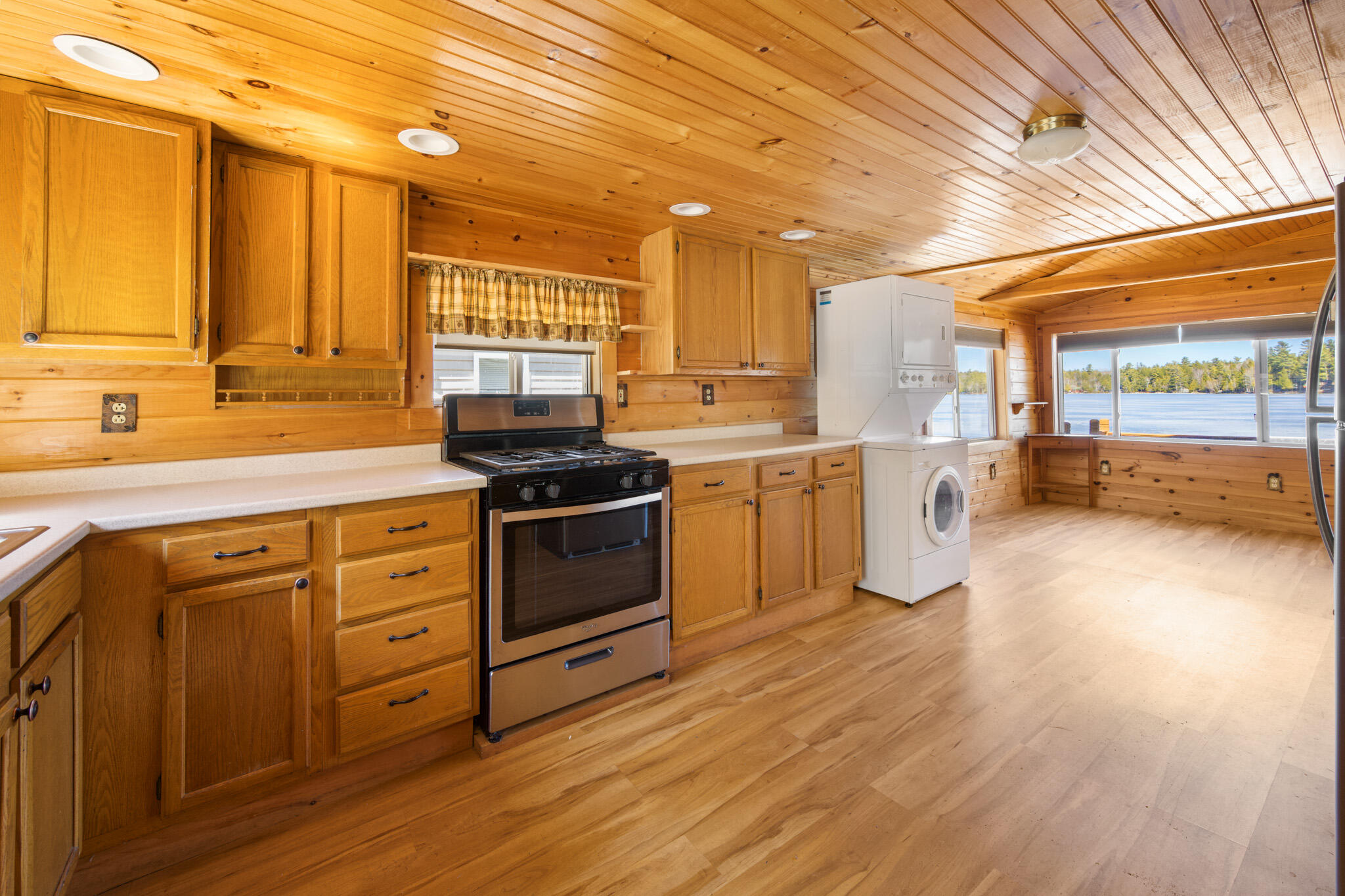37 Petite Drive Lincoln ME 04457