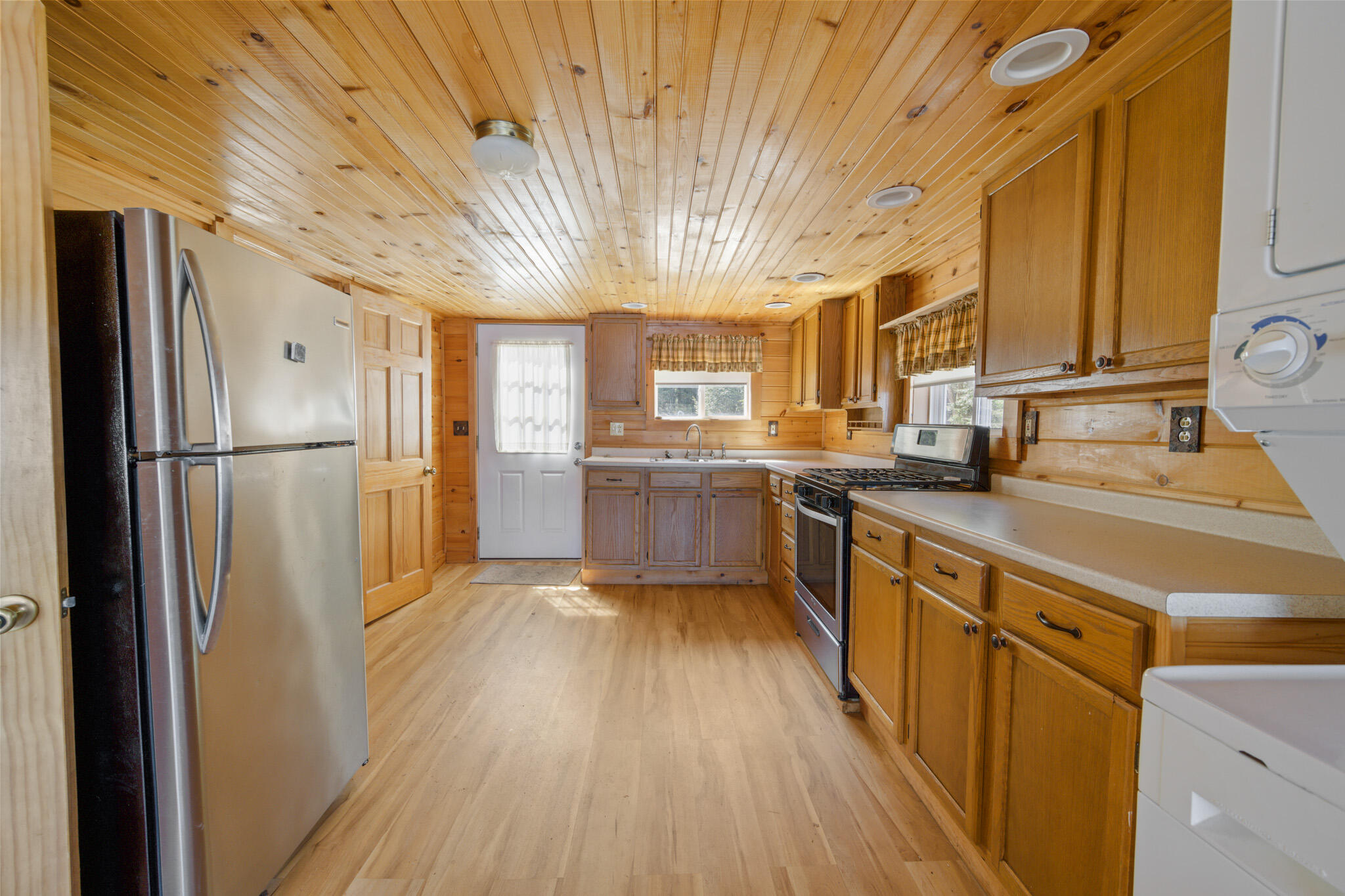 37 Petite Drive Lincoln ME 04457