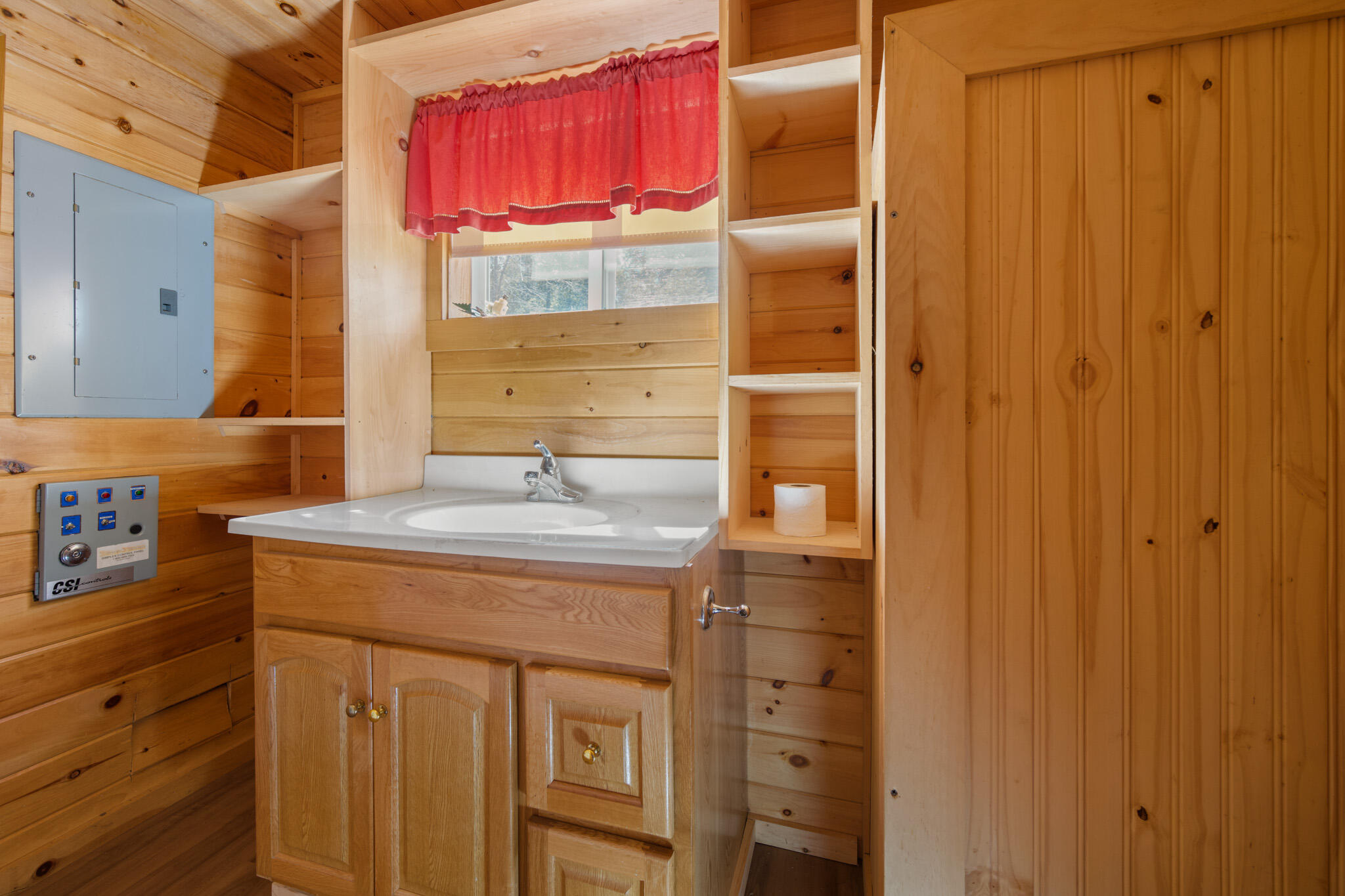 37 Petite Drive Lincoln ME 04457