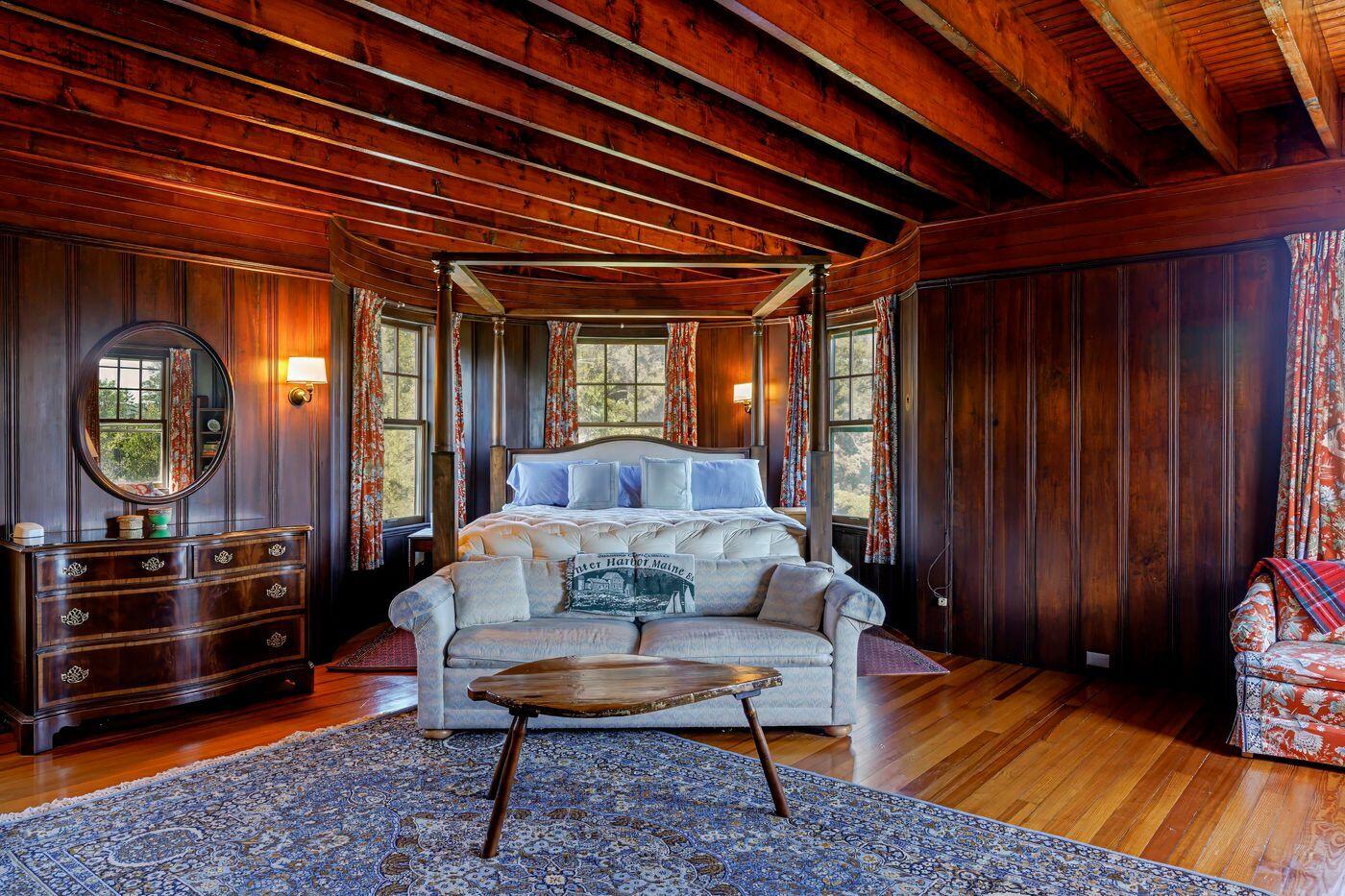 319 Grindstone Avenue Winter Harbor ME 04693