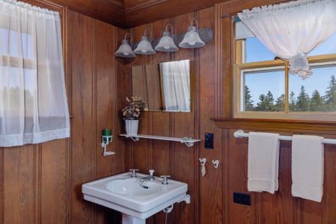 319 Grindstone Avenue Winter Harbor ME 04693