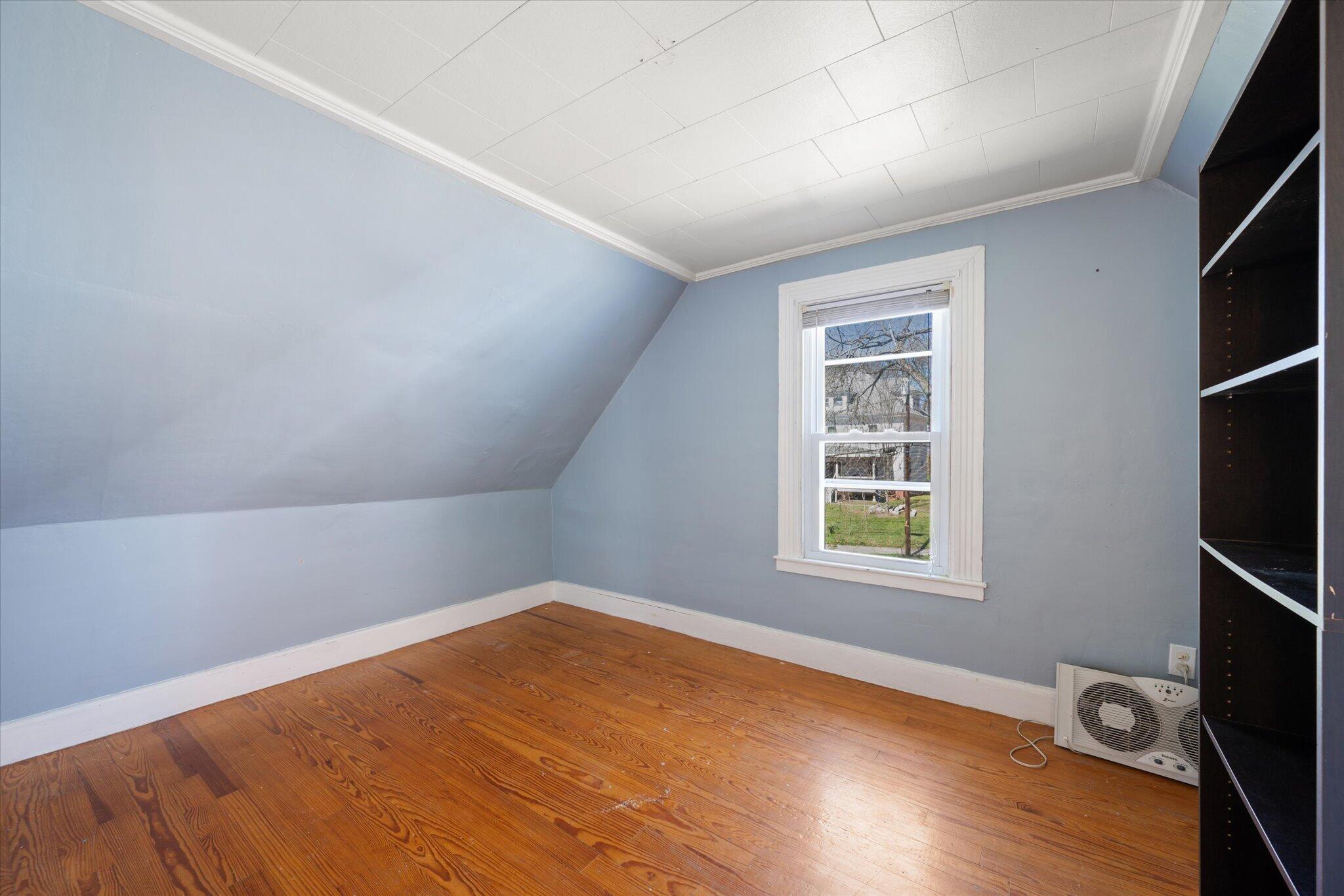 60 6th Street Bangor ME 04401