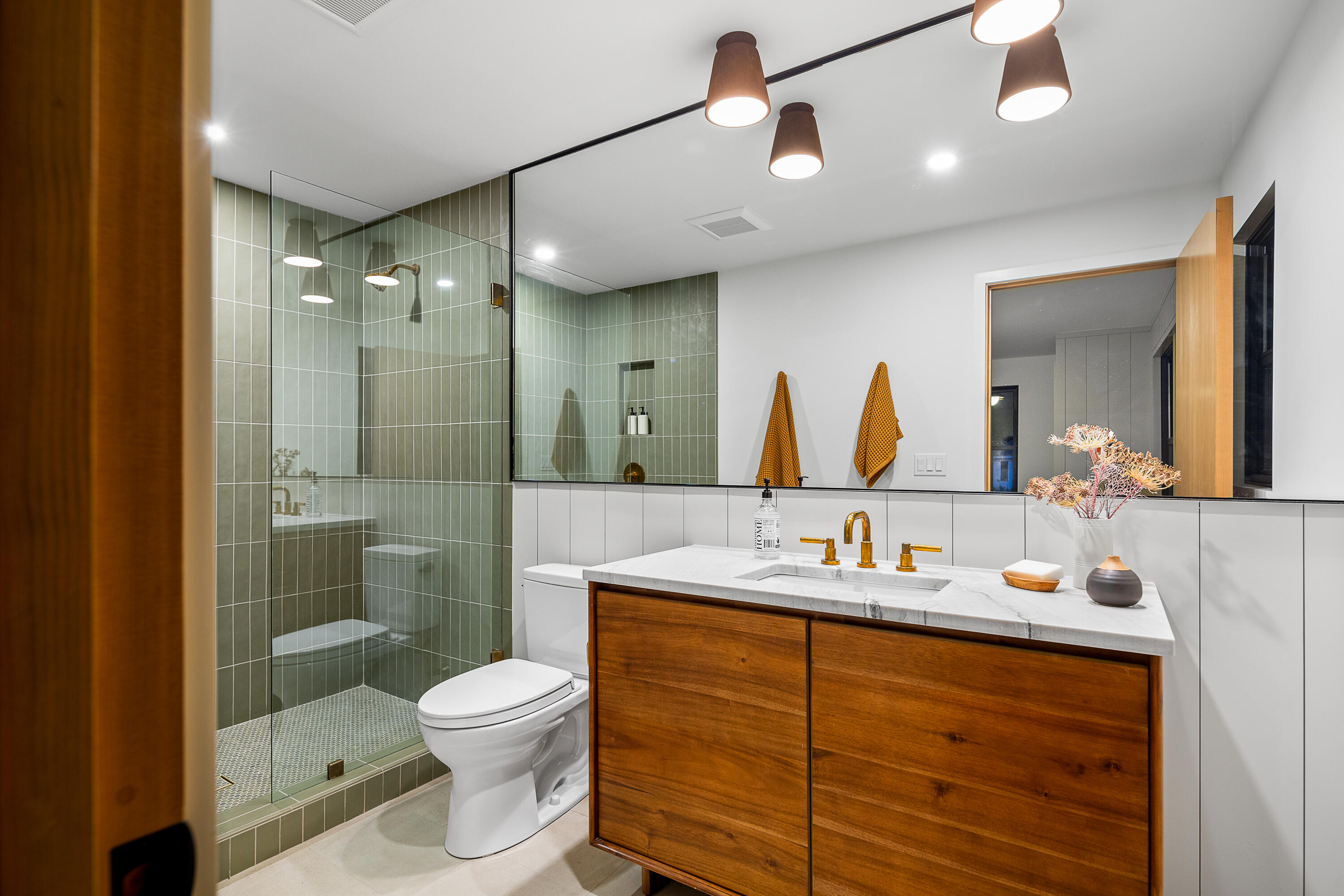 30 Soaring Eagle Point Northport ME 04849