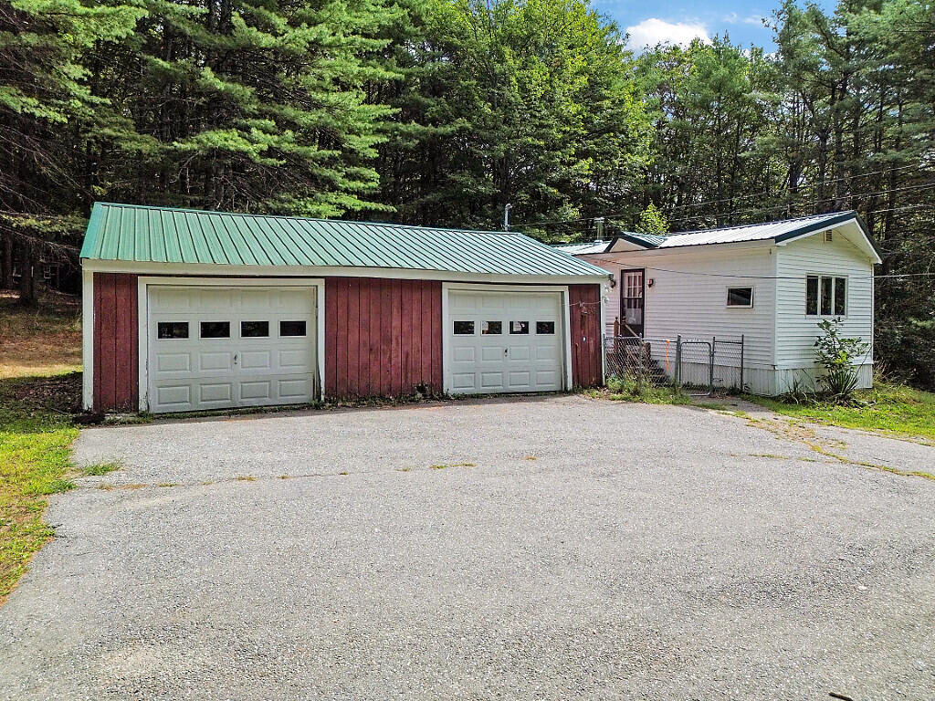 35 Abbott Road Albion ME 04910