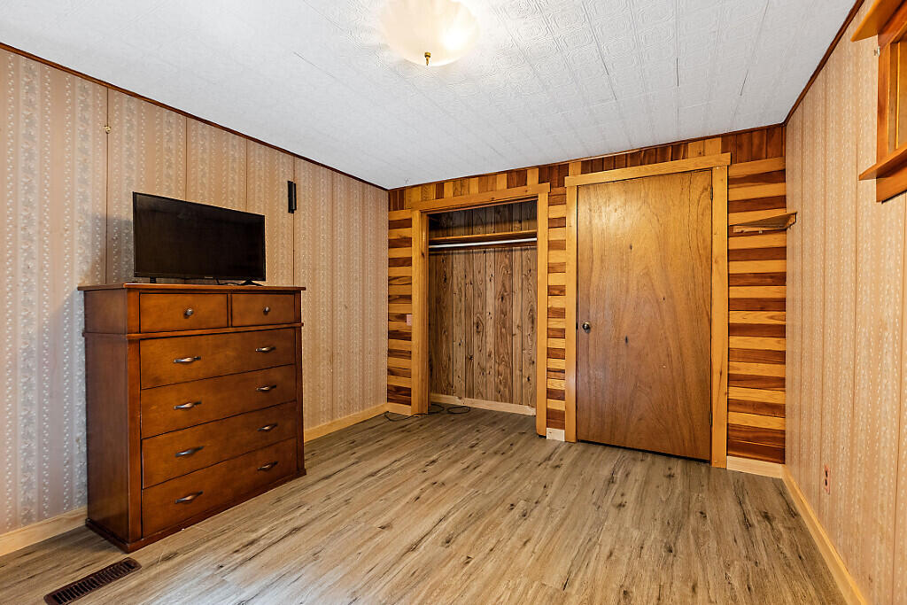 35 Abbott Road Albion ME 04910