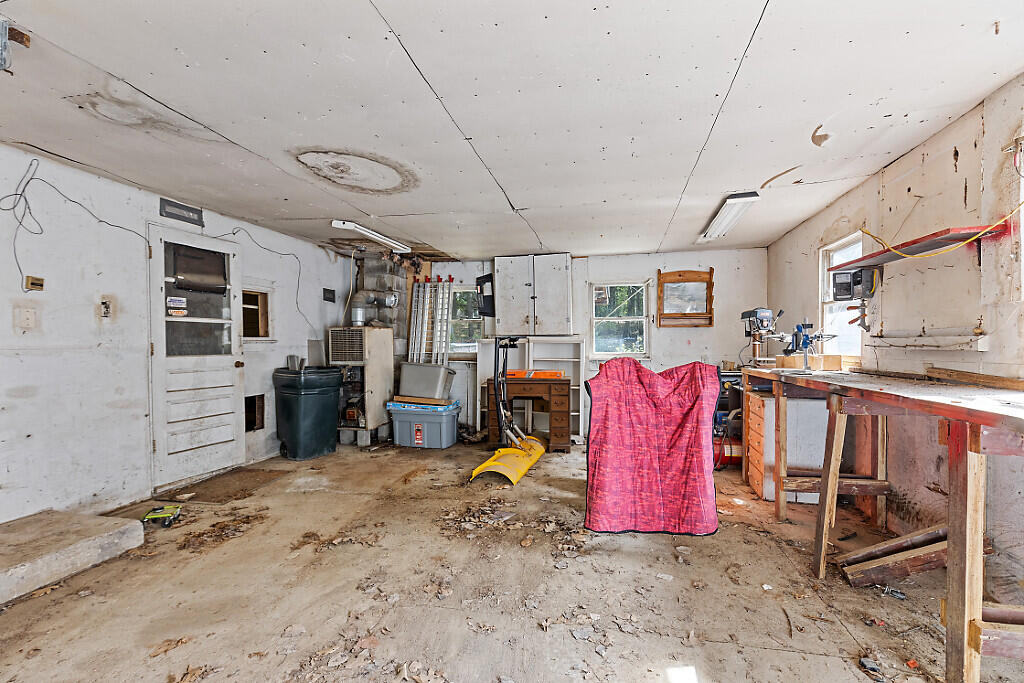 35 Abbott Road Albion ME 04910